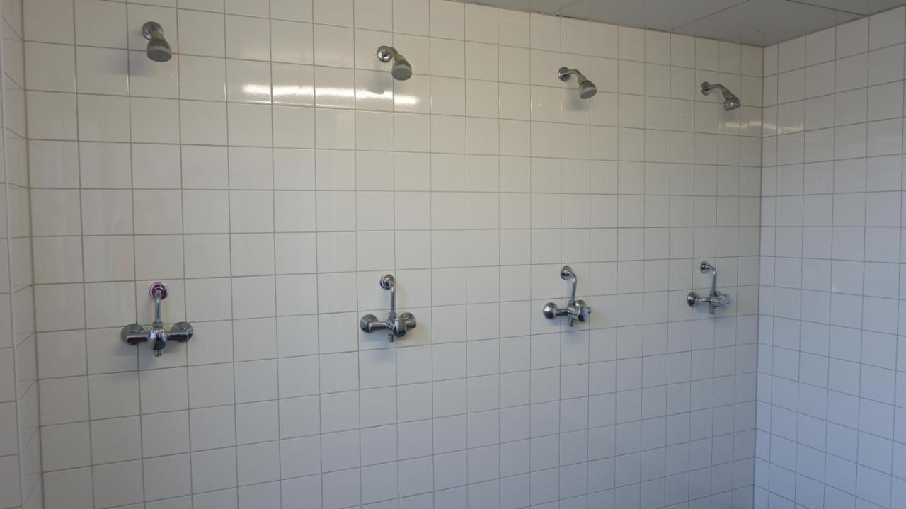 Hostel Am Kurtti Berlin Exteriör bild